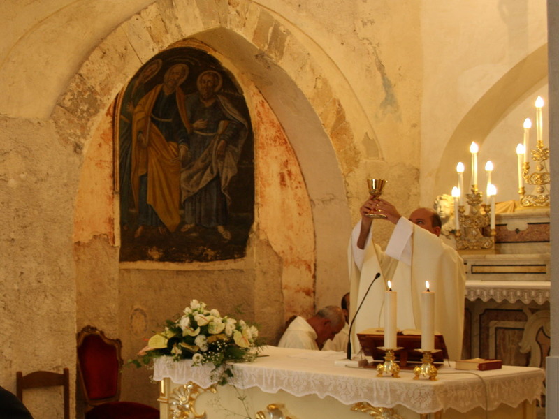 San Pietro in Bevagna - Chiesa